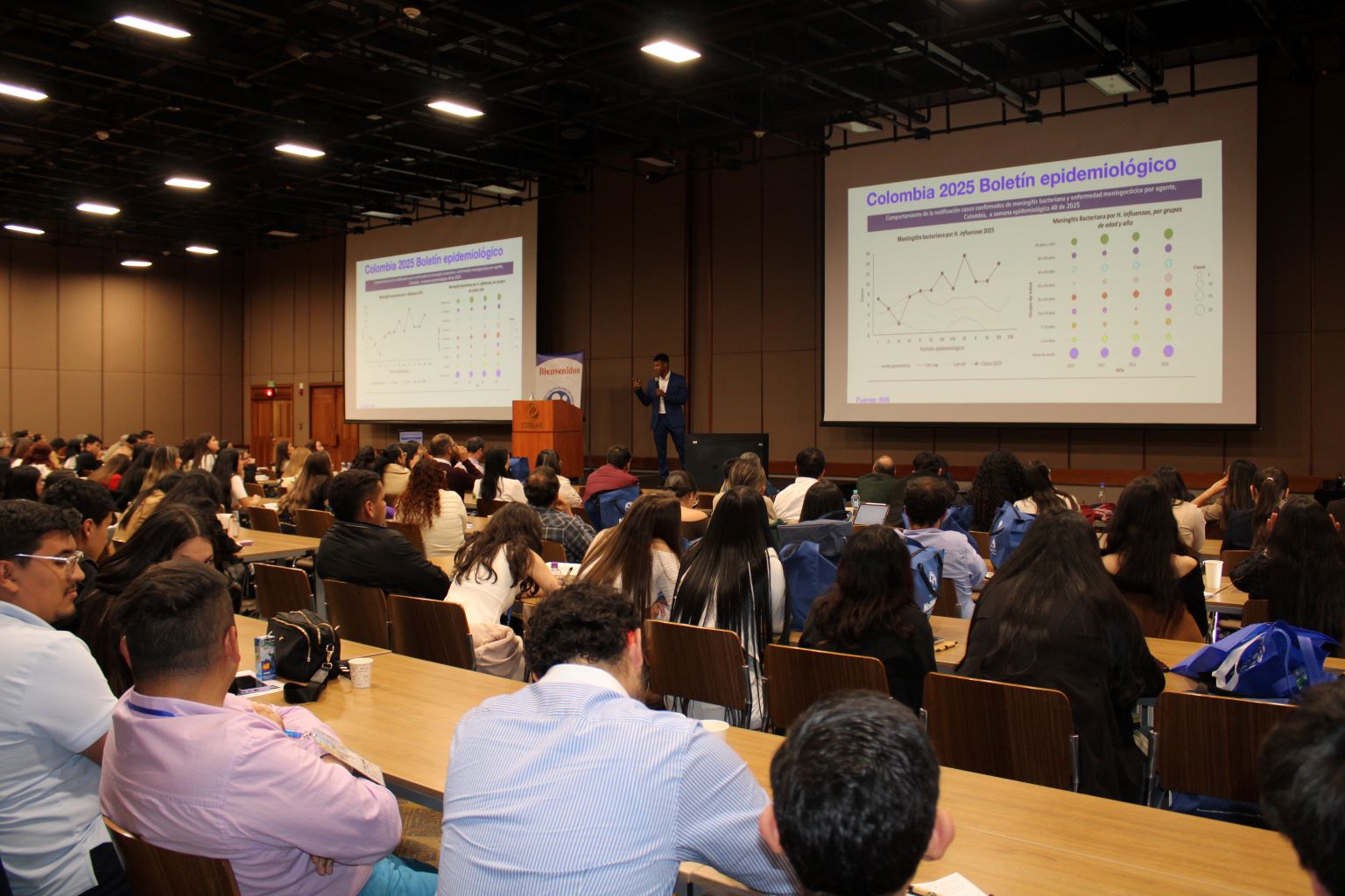 Dc. Wilfrido Coronel. Infectólogo Pediatra. Charla Meningitis protege tu cerebro Vacunate